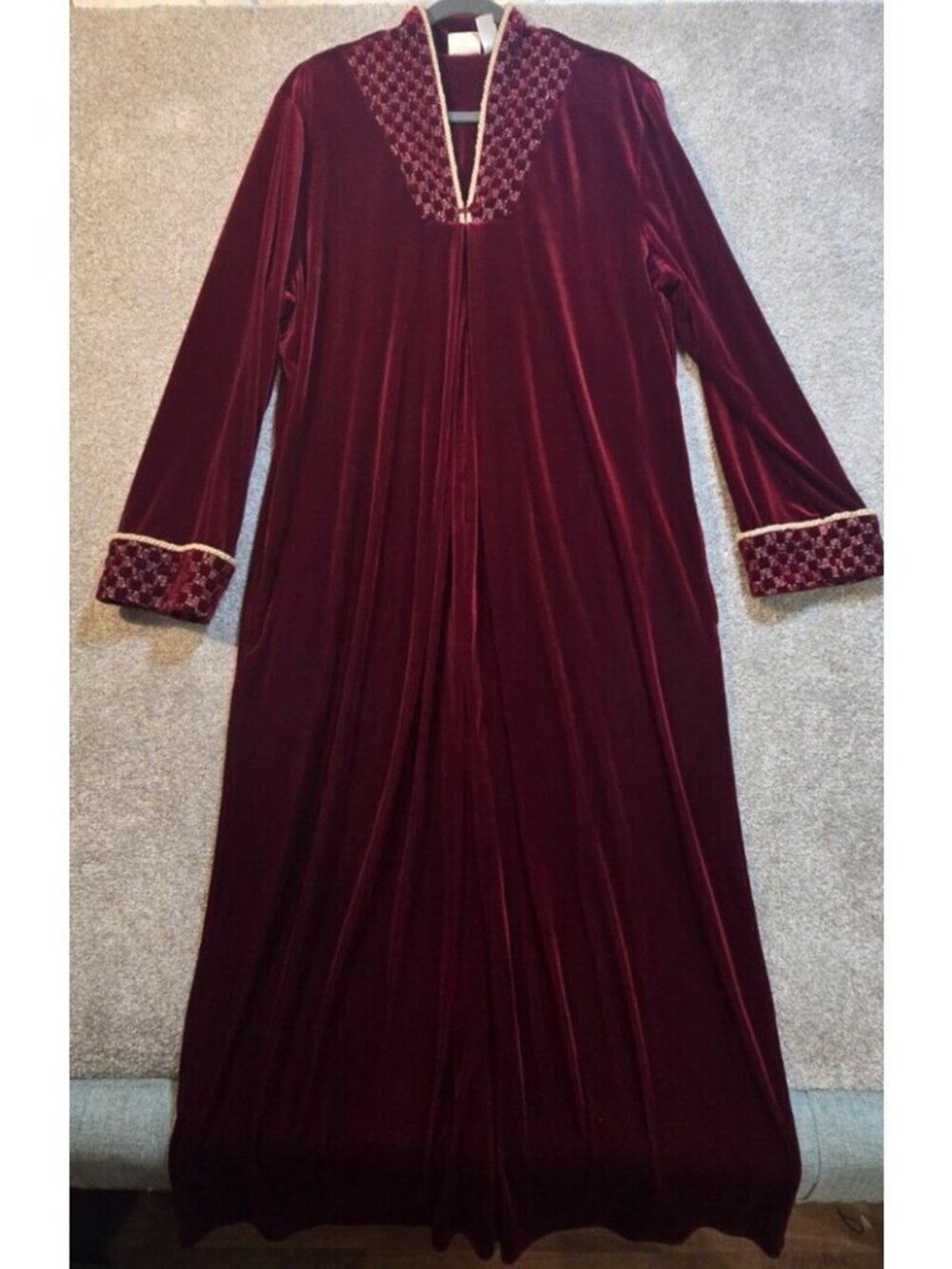 Adonna Vtg Robe Lounger Velvet Velour Caftan House Gown Plush Red/Gold Women's L